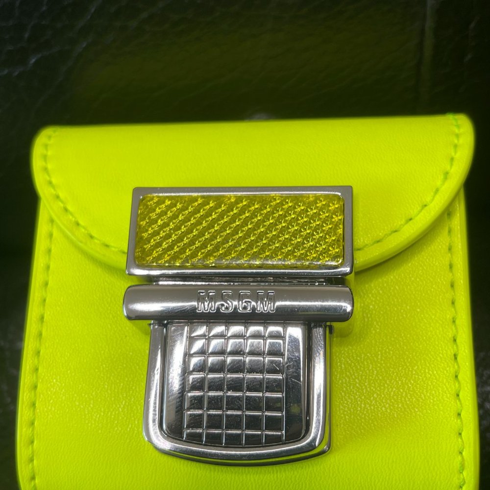 MSGM Mini Clic Leather Crossbody Bag  Neon Yellow - Picture 2 of 7